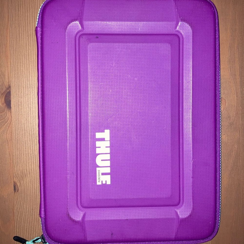 Thule 13” MacBook Laptop Case